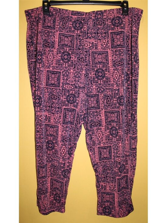 Susan Graver Pants - QVC Susan Graver 1x Printed Slinky Liquid Knit Cropped Pull On Pants Coral Navy